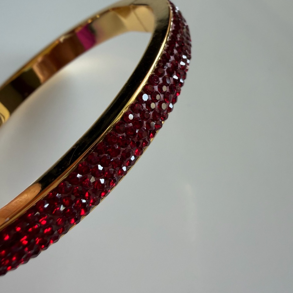 Ruby-Red Cherry Crystal Hinge Magnetic Clamp Brac… - image 3